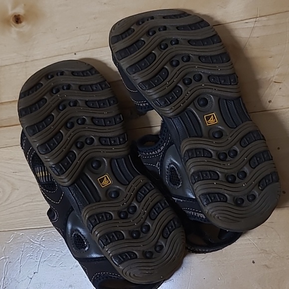 Sperry Top-sider Boys Sandals - Size 1W - Picture 2 of 4